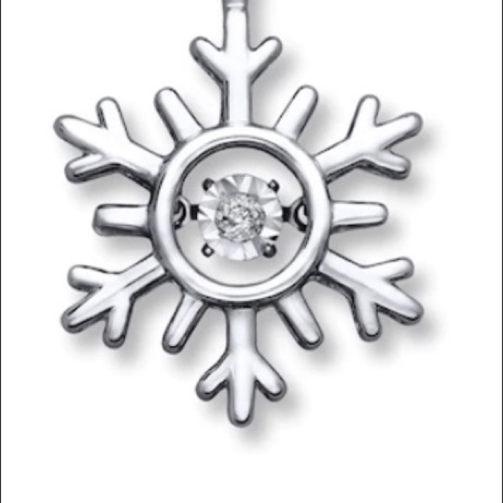 Perfect Xmas  gift, Snowflake diamond necklace